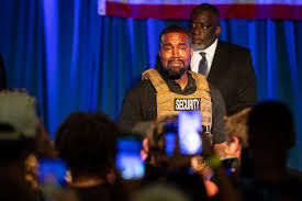Comizio-show di Kanye
