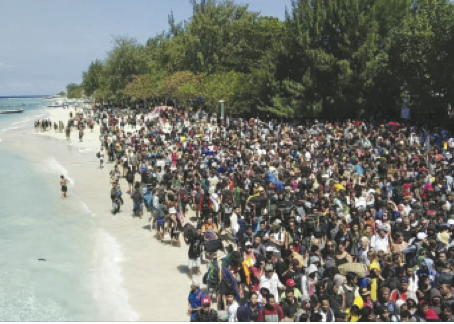 L’Indonesia conta i suoi morti