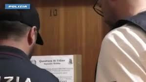 Badanti con falsi permessi di soggiorno, 19 arresti a Udine