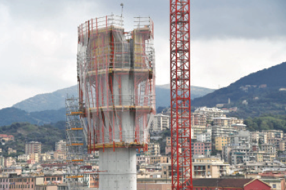 Genova, “varo” al viadotto