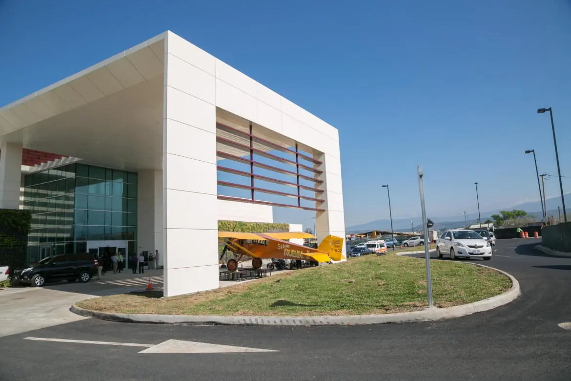 Inauguracion_TerminalDomestica_Aeropuerto_SJO_JuanSantaMaría_CostaRica_rosanchephoto_May-0