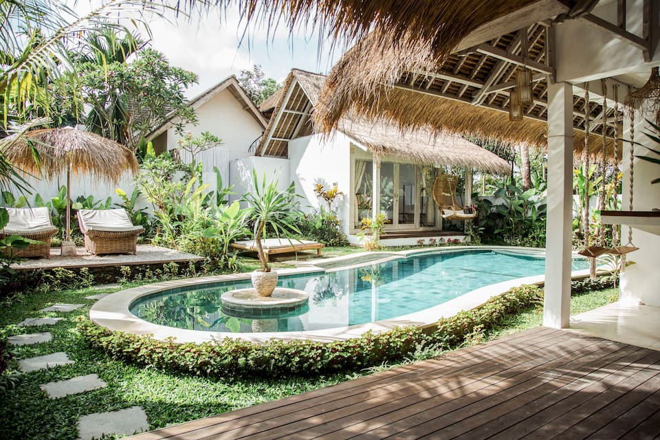 3 Bed, 3 Bath $100/Night - Ubud