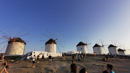 ๐ Mykonos: What to do and where to relax on Greece's most famous island