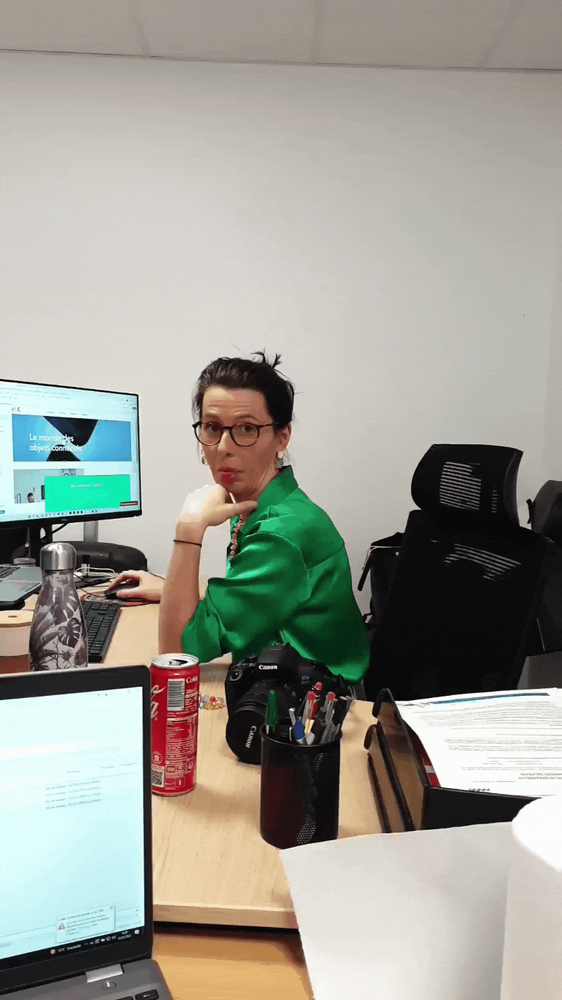Méline 2 GIF.gif
