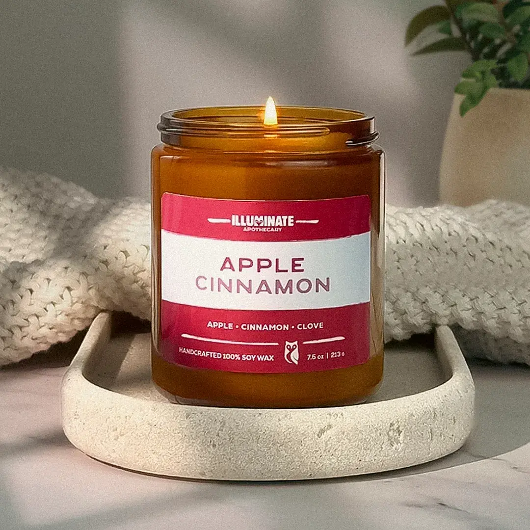 Apple Cinnamon soy candle in 7.5oz amber glass