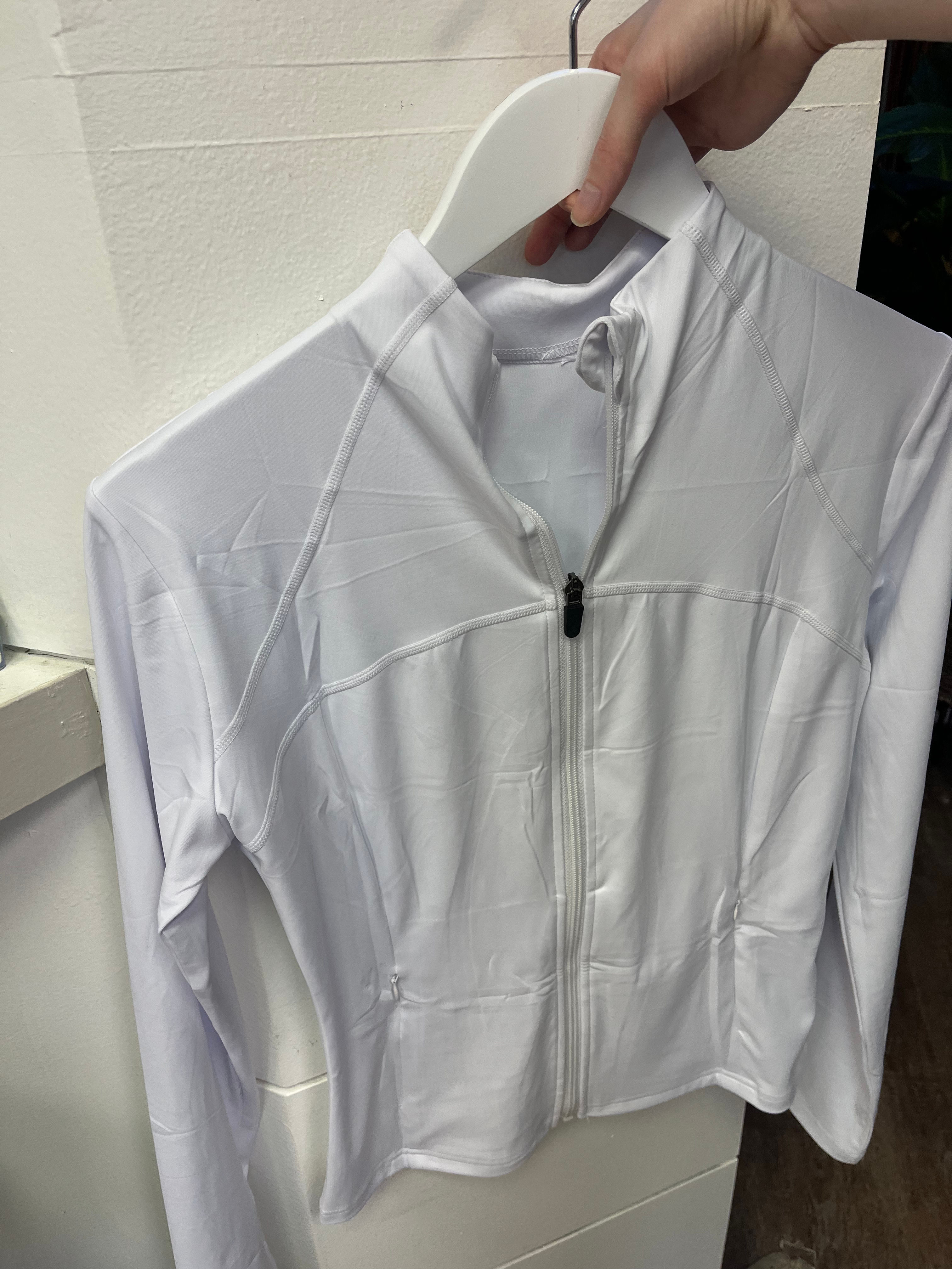 White jacket 