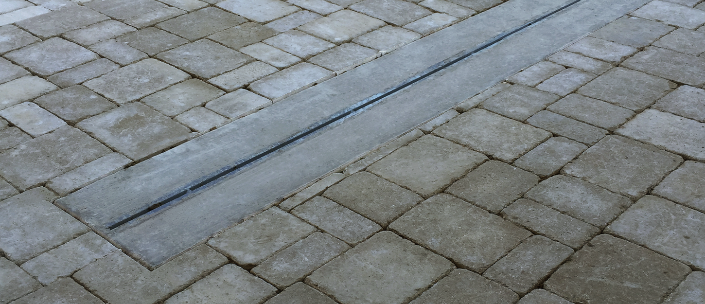 Pool side U-drain Slotted Trench Drain