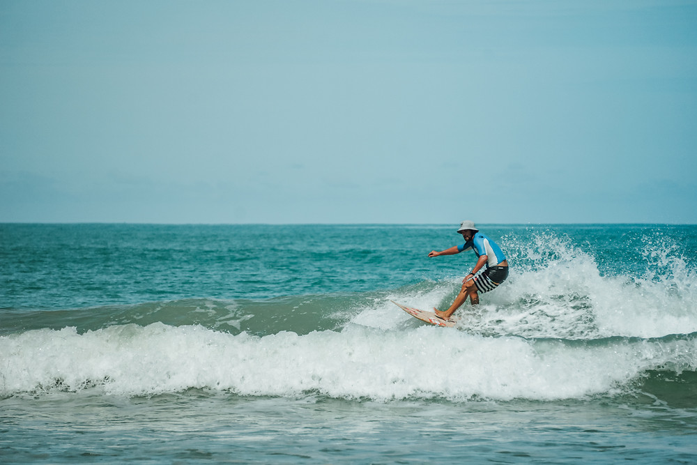 Surf-Thailand โต้คลื่นเขาหลัก