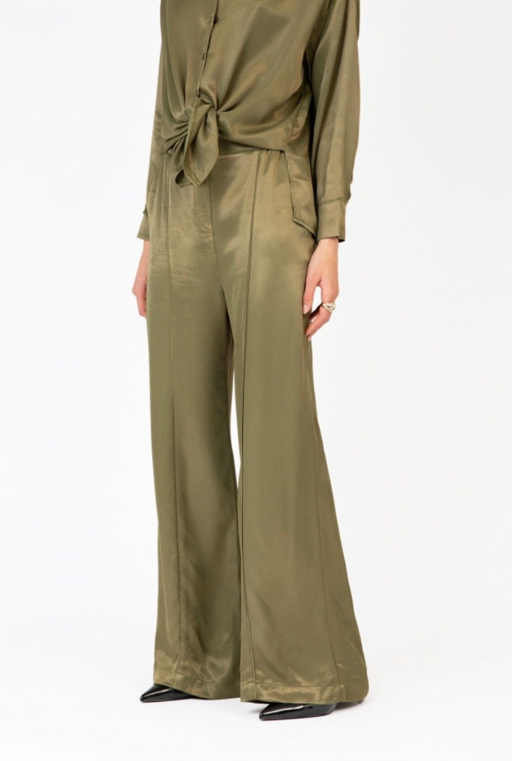 Thumbnail: An'ge Prism in Khaki