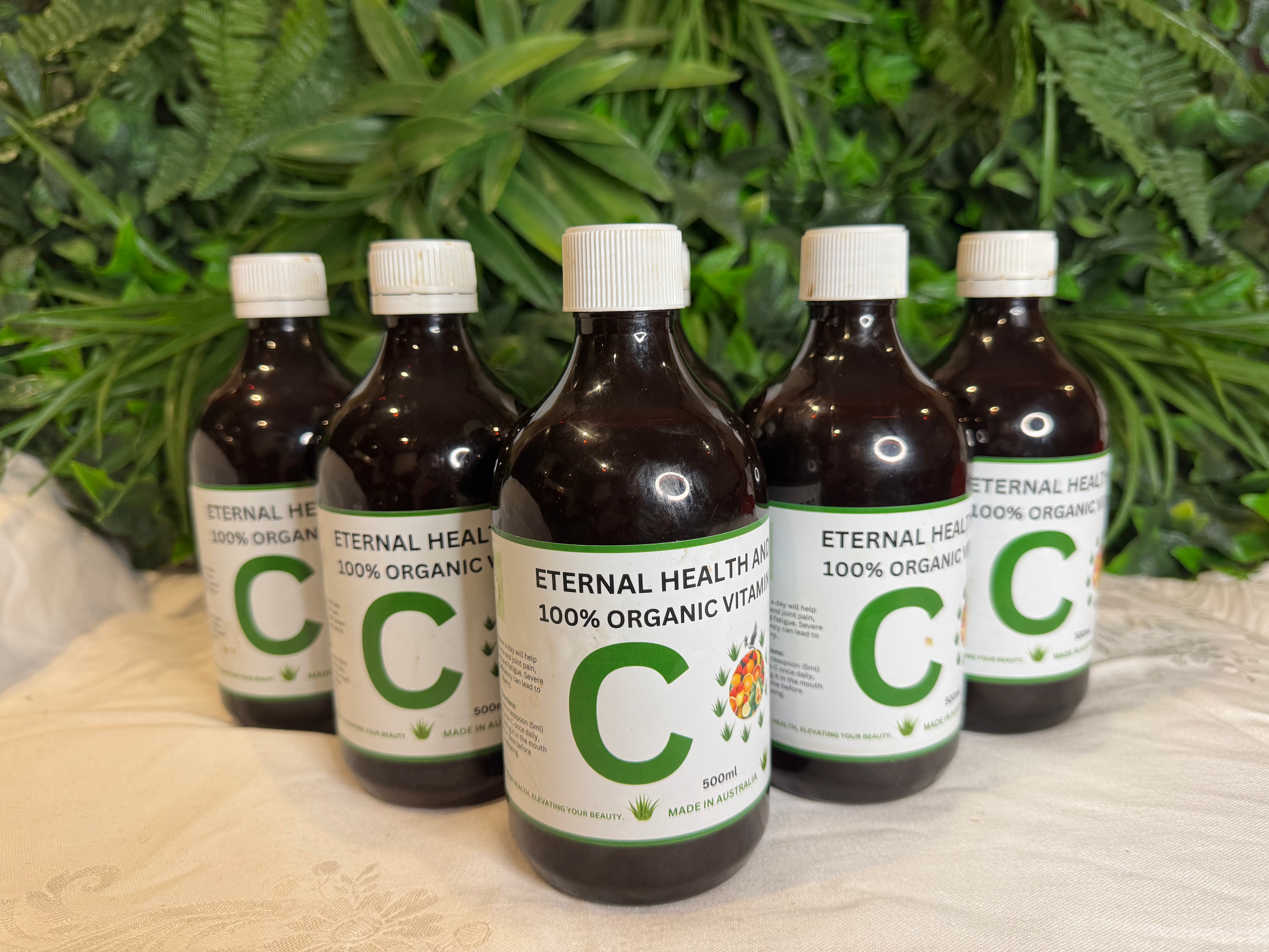 ETERNAL HEALTH AND BEAUTY   Organic Vitamin C Liquid