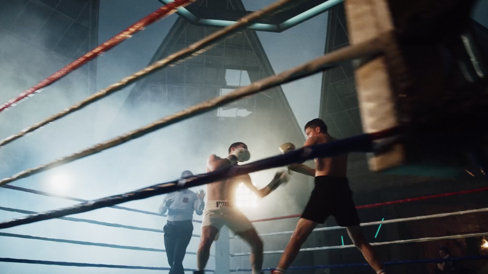 PRIUS SIN DEFINICIONES Filmed in Mexico City Commercial set design: boxing ring, thermal baths