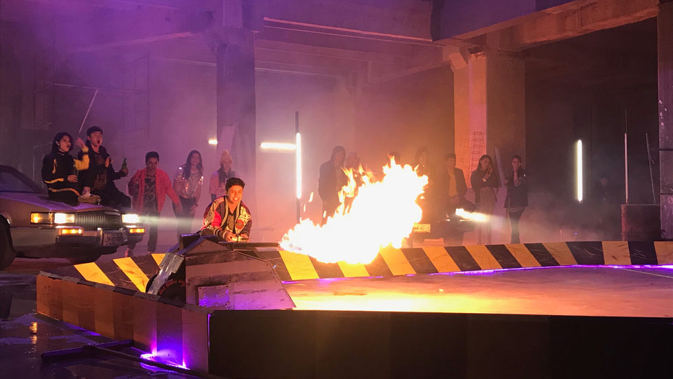 SPRITE NADA Commercial Filmed in Mexico City Commercial set design: Bedroom Teenager, Waiting room, Runway