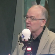 Voetbal achter het IJzeren Gordijn op NPO Radio 1