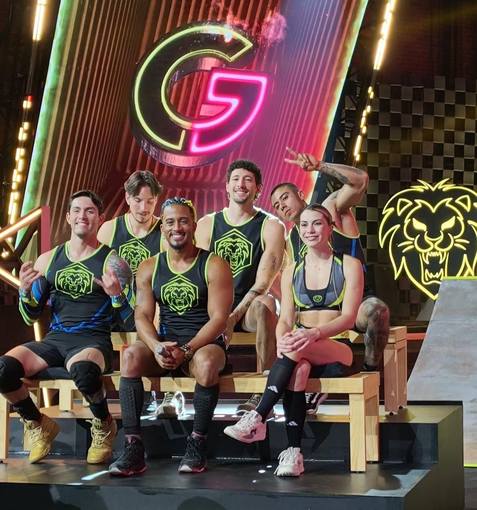 Participantes de Guerreros Mundiales divididos en Equipo Garra color verde