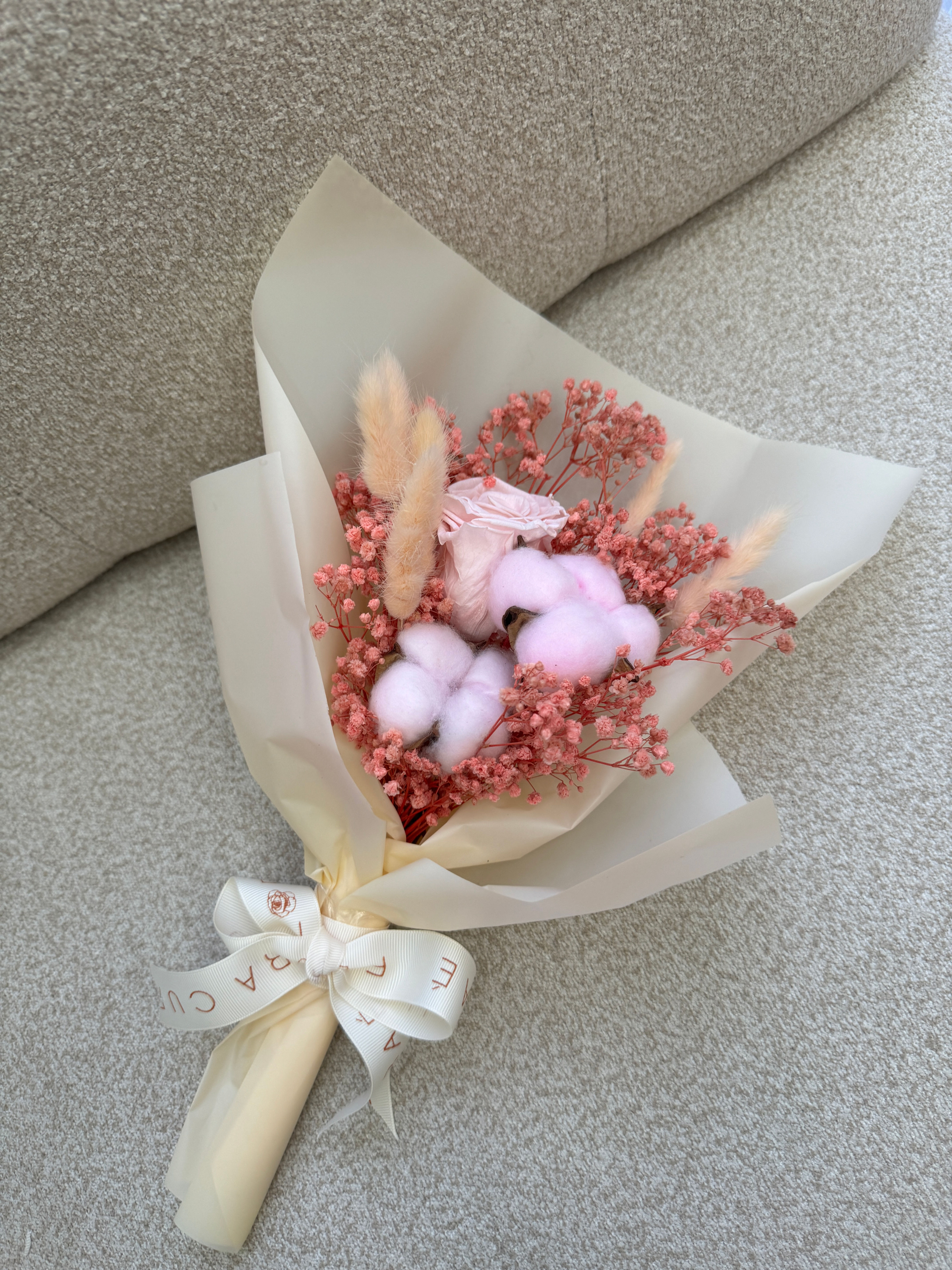 Le Petit "Young Love" Boquet