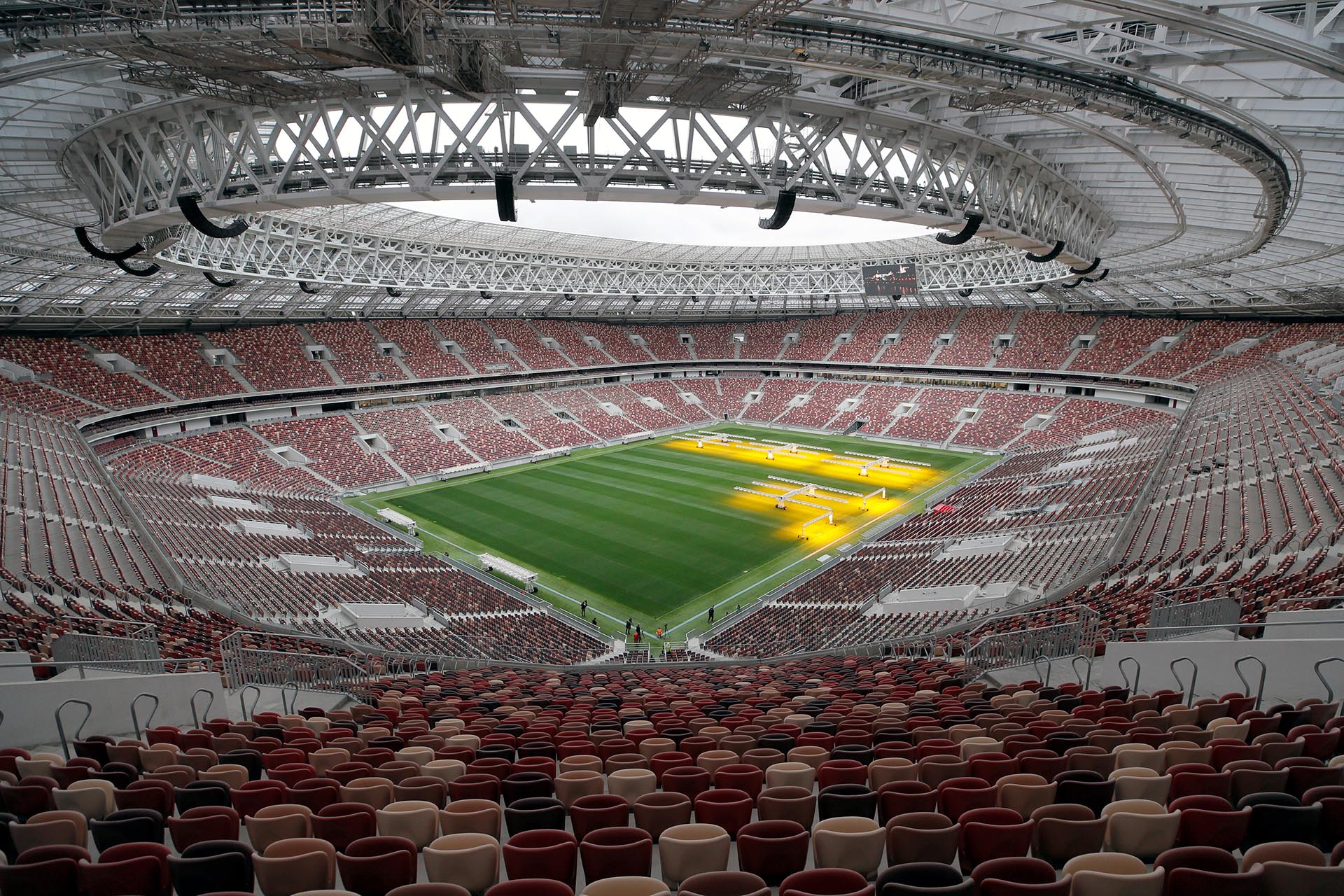 Resultado de imagen para Estadio Luzhniki de MoscÃº