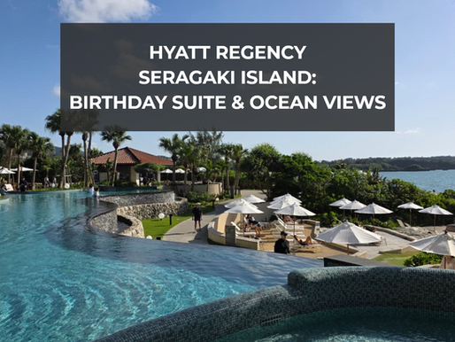 An infinity pool, lounge chairs and ocean view