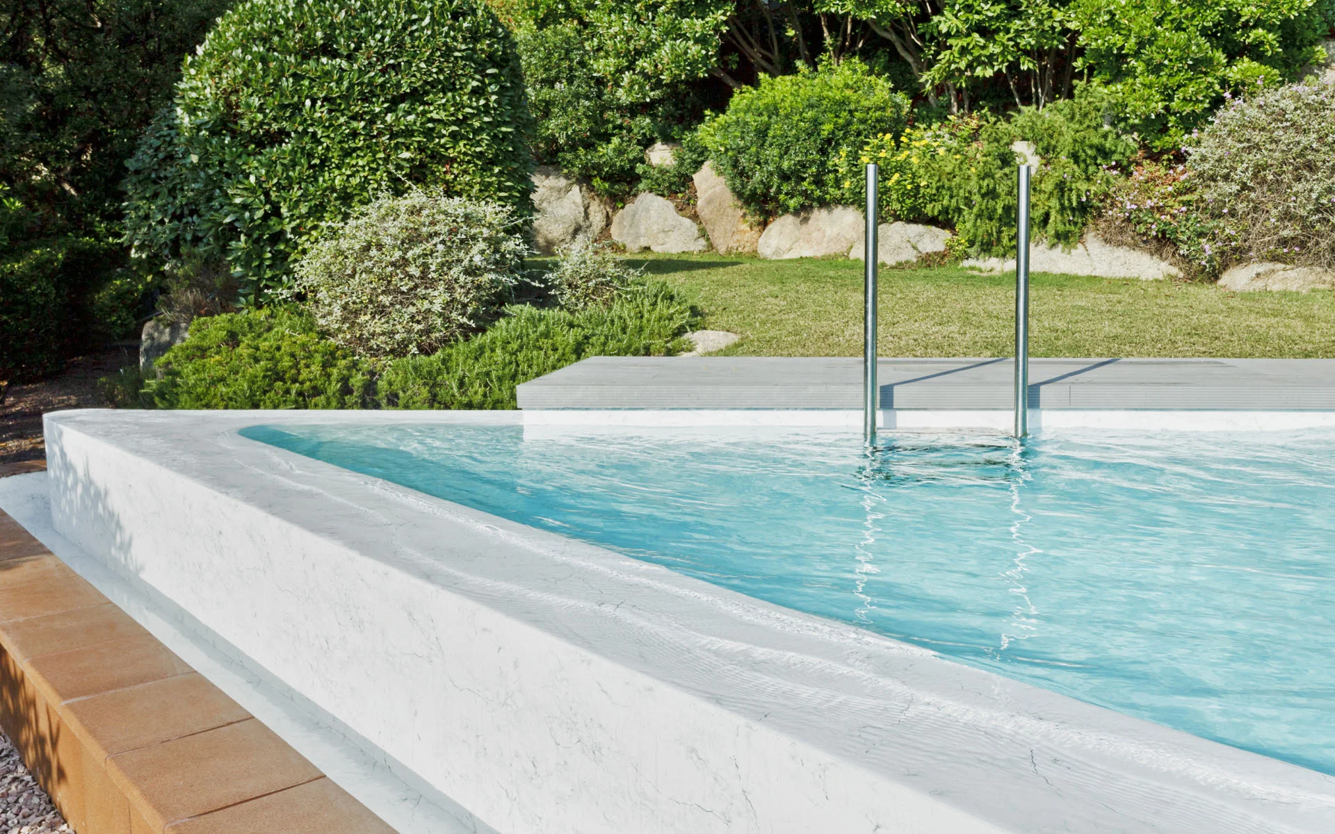 Piscipool.shop: Productos y Materiales para la Reparación, Mantenimiento, Construcción y Decoración de Piscinas.