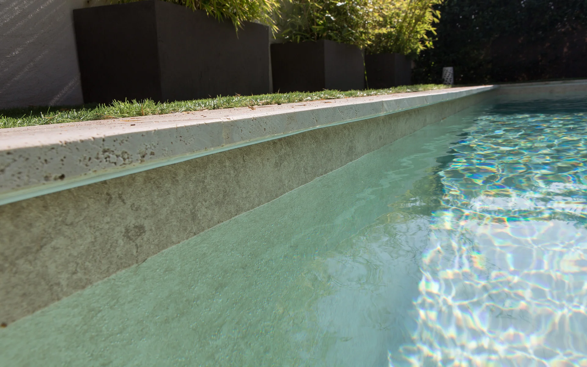 Piscipool.shop: Productos y Materiales para la Reparación, Mantenimiento, Construcción y Decoración de Piscinas.