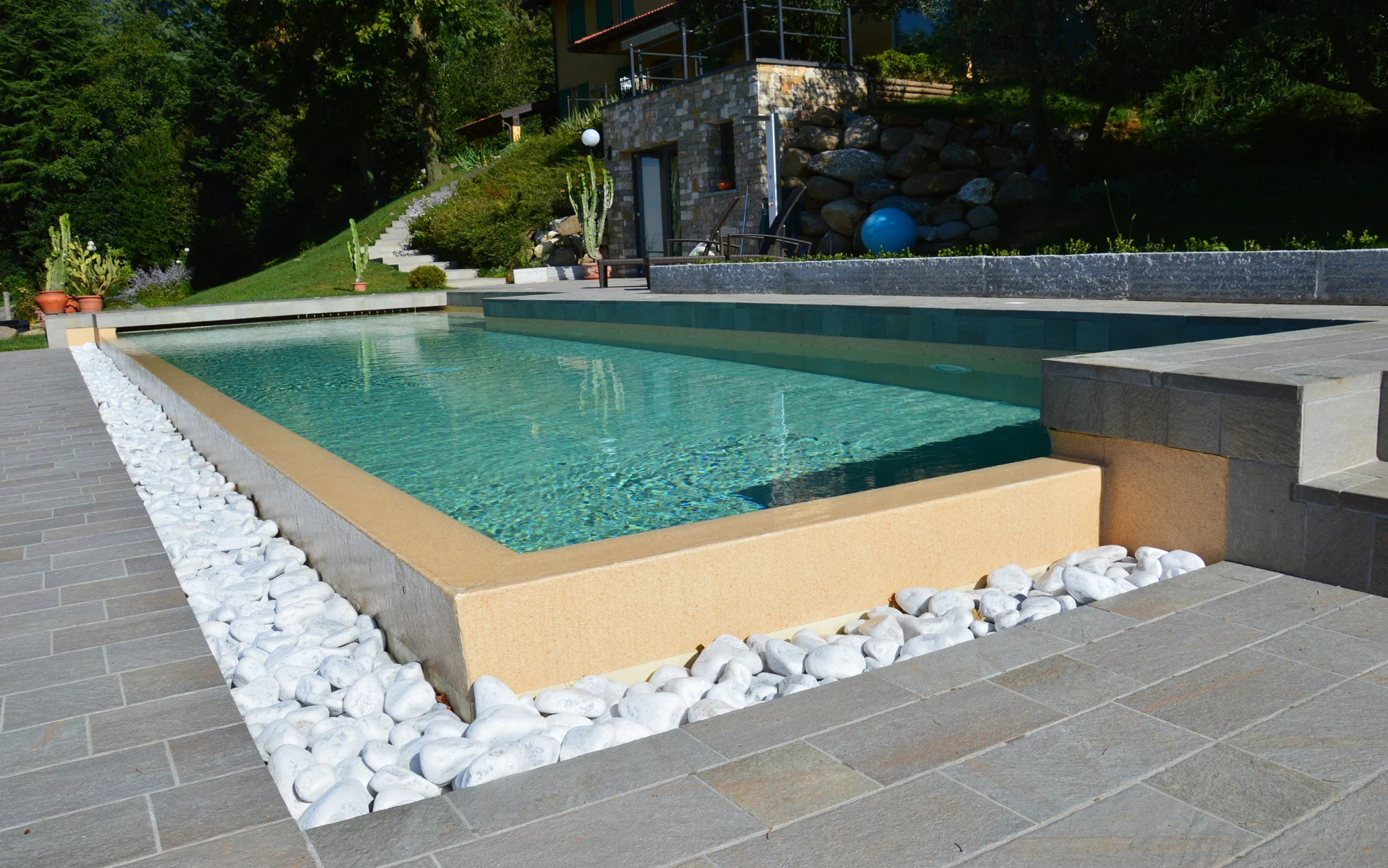 Piscipool.shop: Productos y Materiales para la Reparación, Mantenimiento, Construcción y Decoración de Piscinas.