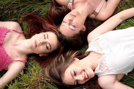 Mulheres que convivem juntas, menstruam juntas?