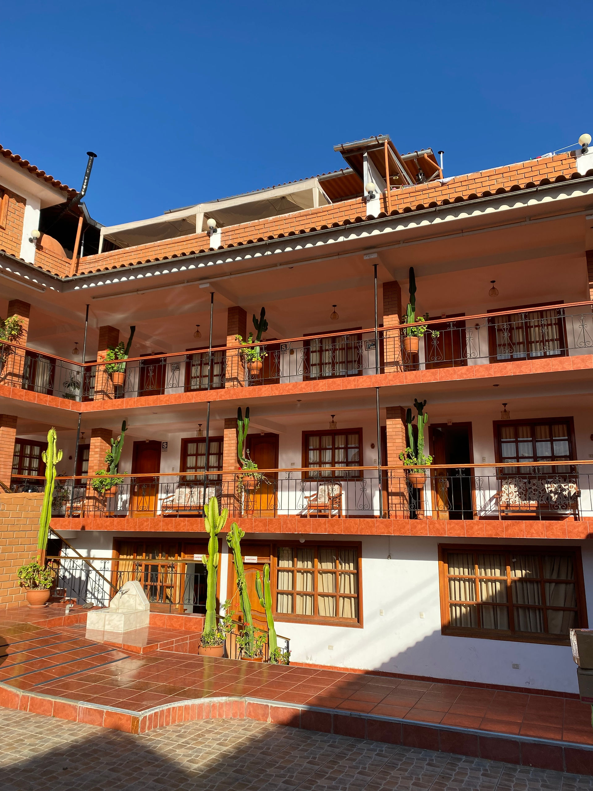 Las Torrecitas, our hotel in Carhuaz