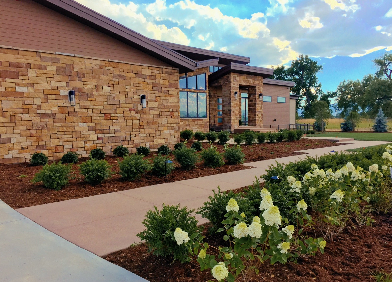 Commercial Stone Work Holly Springs, GA Daco Enterprises, Inc.