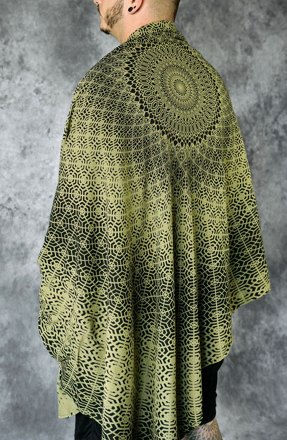 Thumbnail: tapestry scarf with sacred geometry fractal design