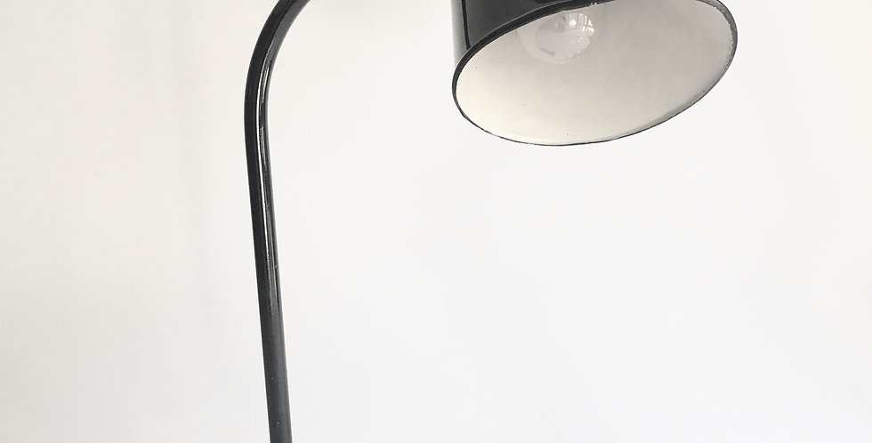 Bauhaus lamp