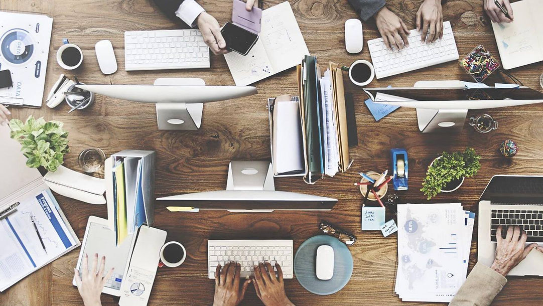 photo-header-desk-top-view.jpg