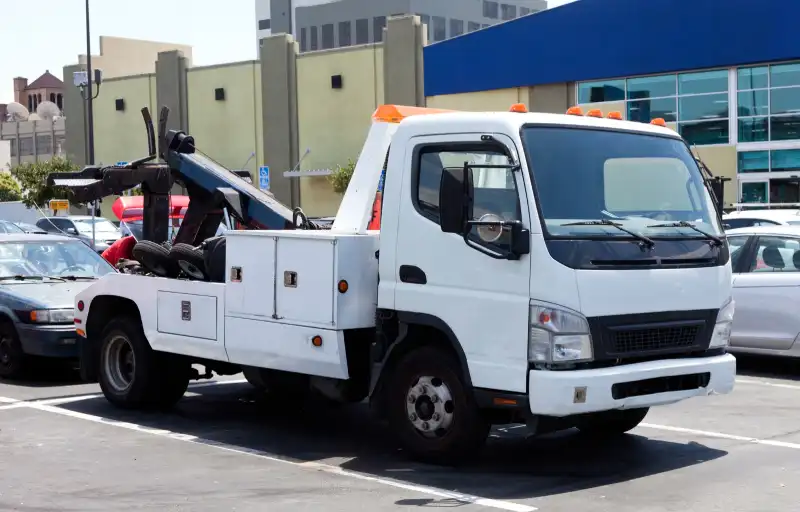 Proper Tow Truck for Heavy-duty Towing