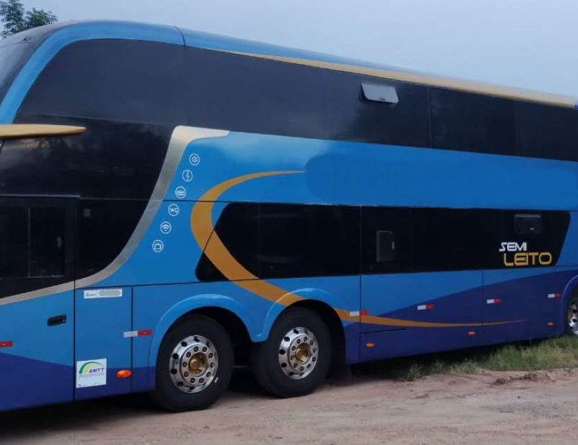 onibus-comil-dd-volvo-b450-r-semileito-vendasbus-2.jpg