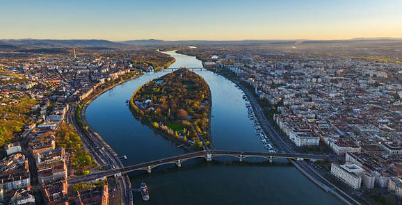 BUDAPESTE.jpg