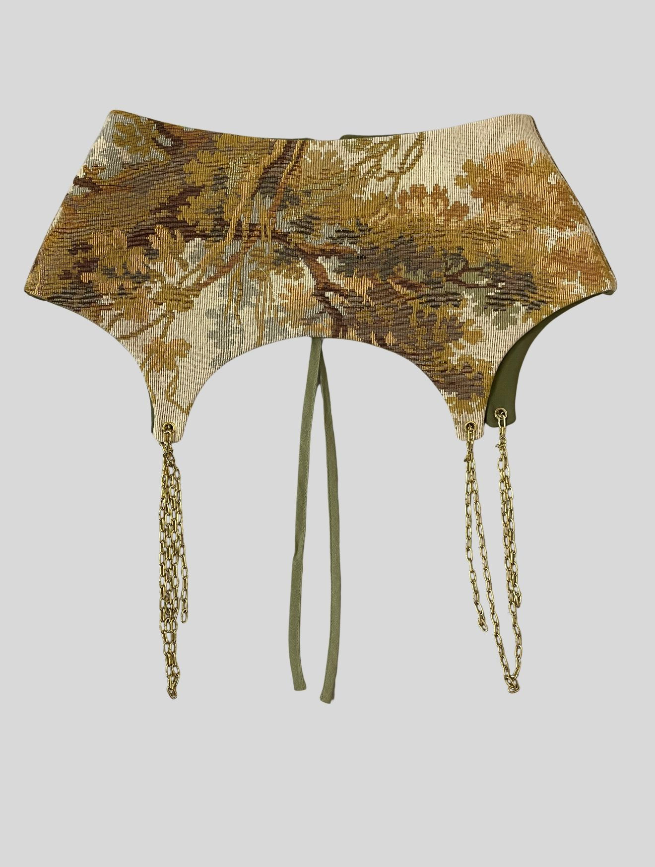 GOBELIN CHAIN GARTER BELT vorne