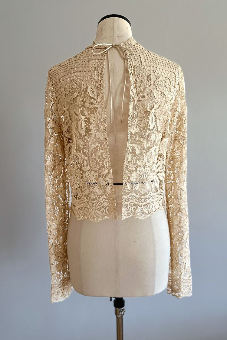 Miniaturbild: Spitzenbluse "crème" aus vintage Lochspitze beige