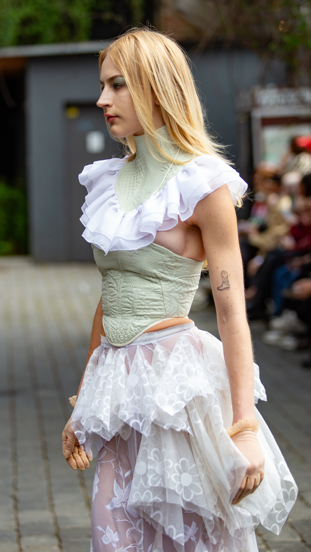 The Jacquard Collar with tulle - UNSEASONAL COLLECTION