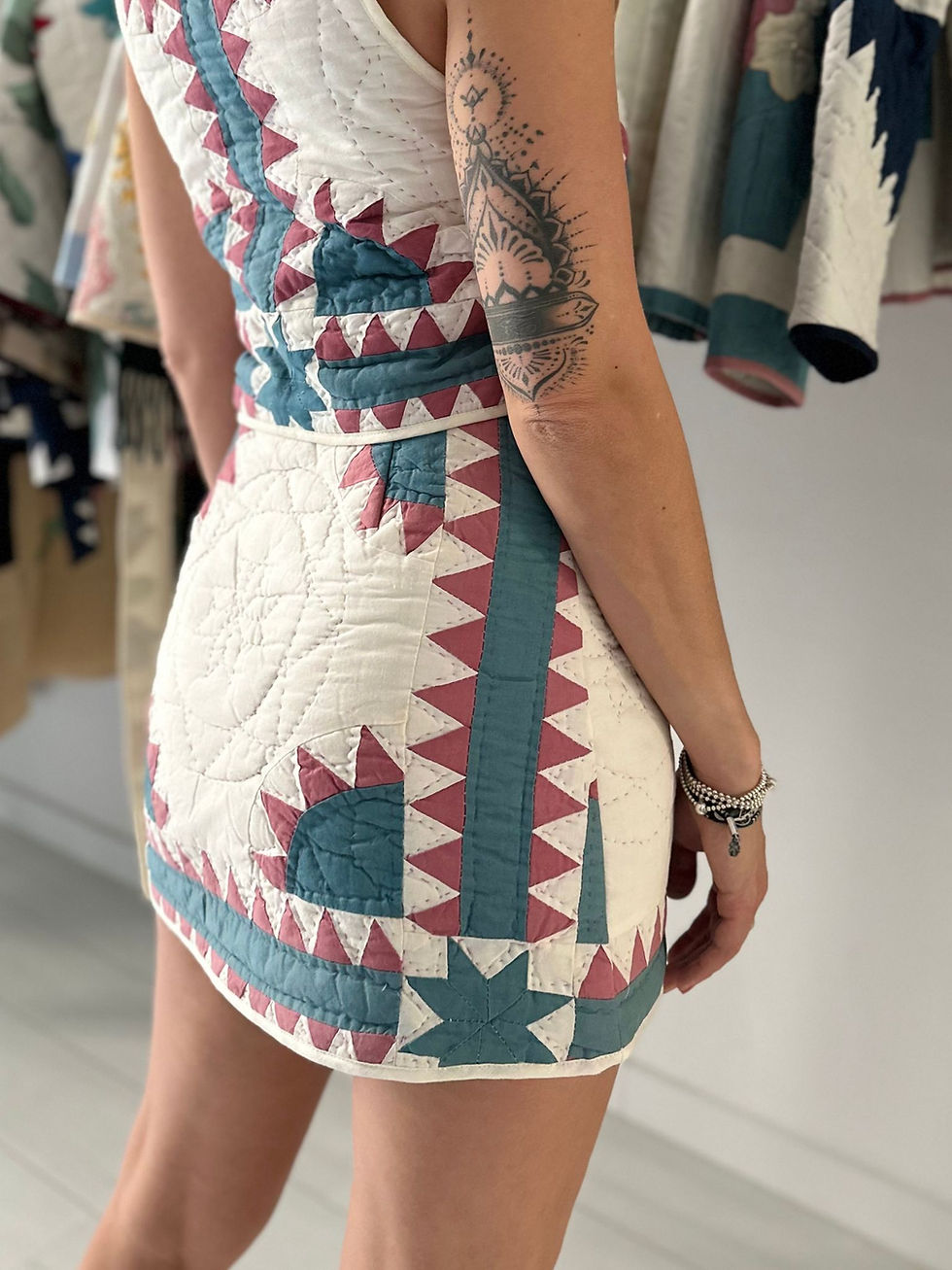 Miniaturbild: Minirock aus Patchwork ethno muster blau rot