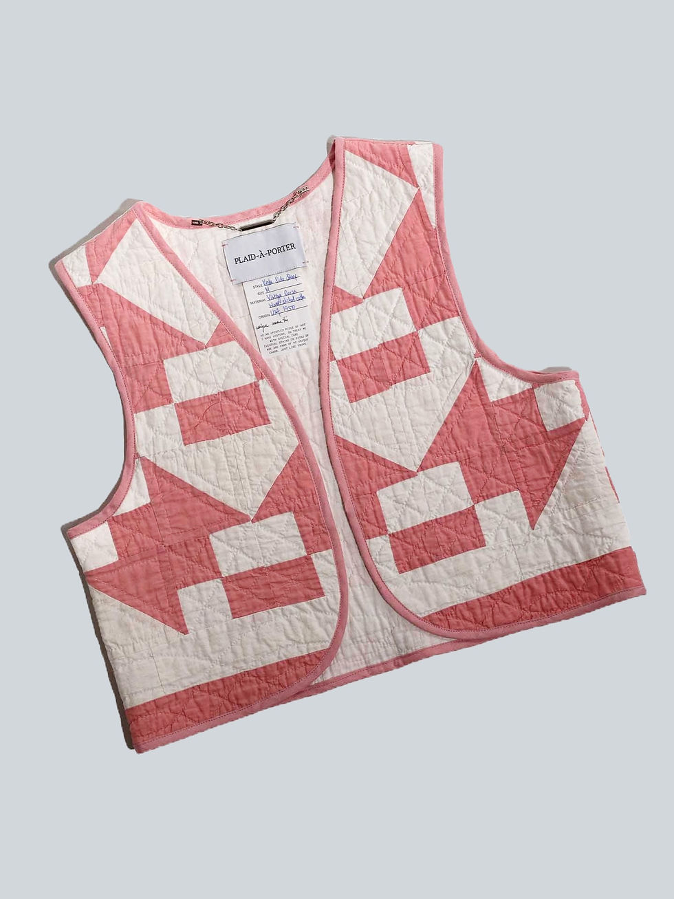 Miniaturbild: Patchwork Weste kurz Damen aus Vintage Quilt rosa weiss Muster nachhaltig, Vorderansicht