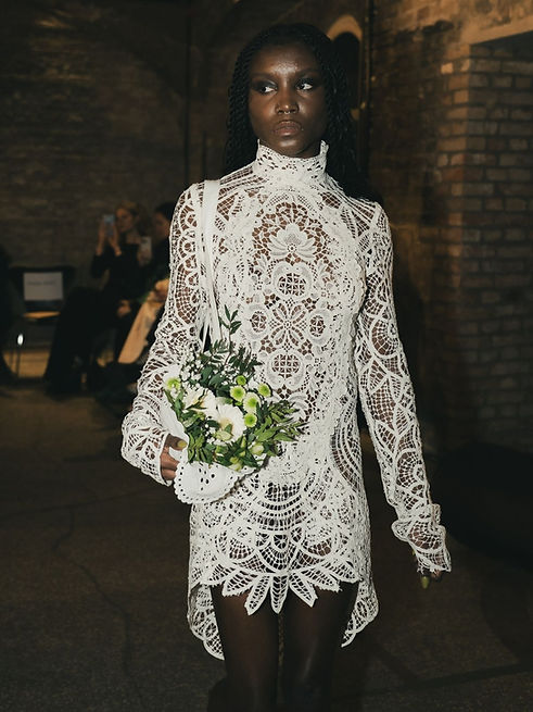 lace dress noa front detail.jpg