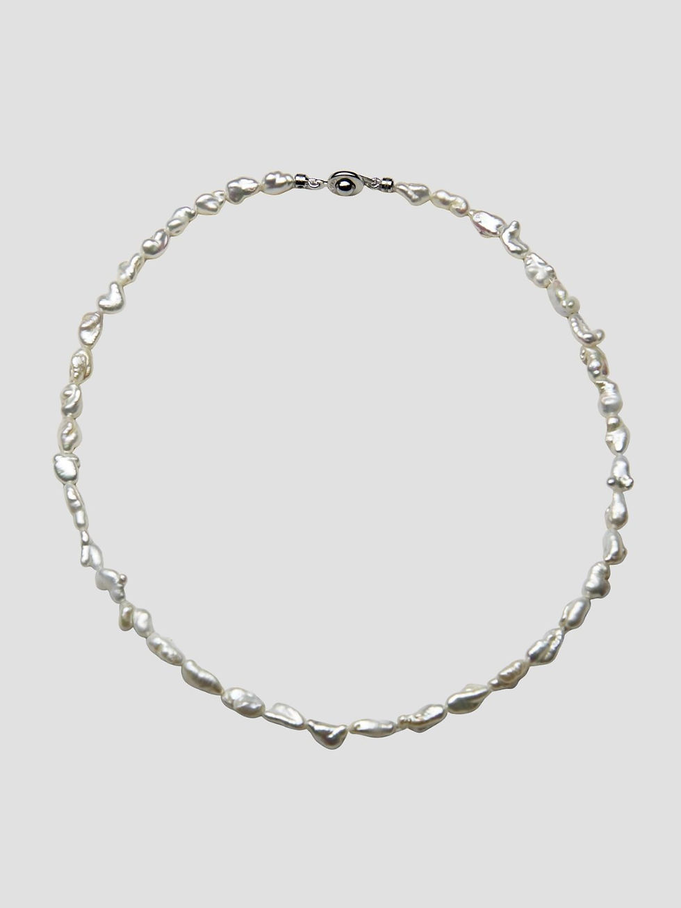 Sekiguchi Freshwater Keshi Pearl Necklace – natural 6–6.5 mm Keshi pearls with brass clasp, 42 cm