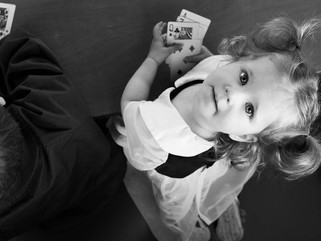 Family picture in Dunedin cafe