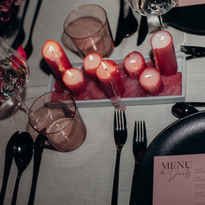 Pinke brennende Lichter