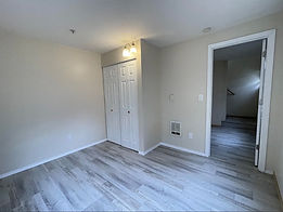 Private room in 3-Bedroom Apt