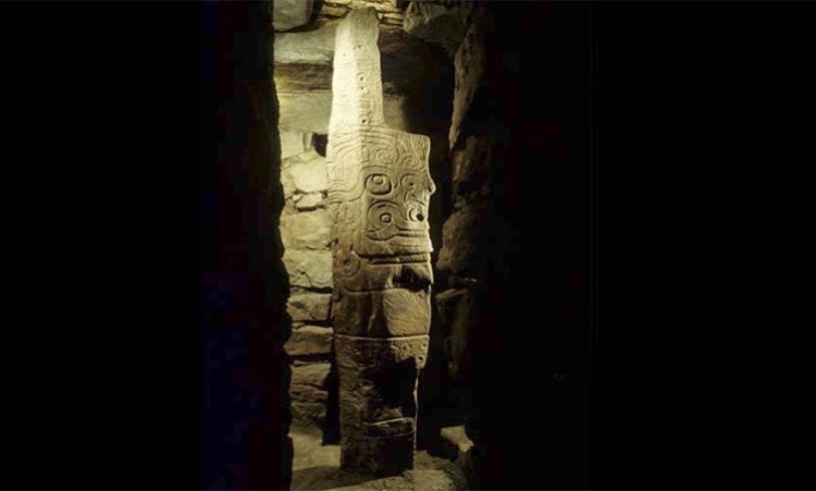 Lanzon de Chavin