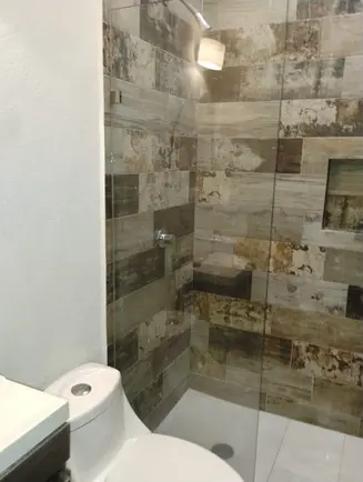 Baño completo villa Costera Las Palmas