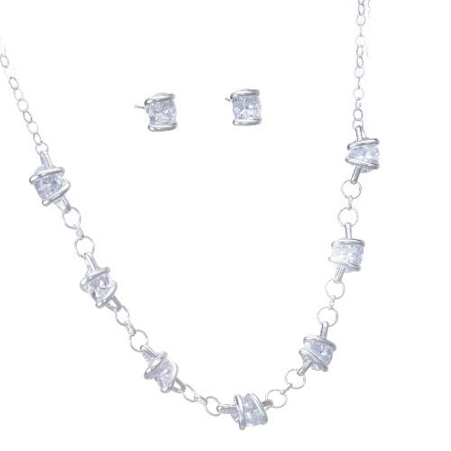Thumbnail: Collar de plata con Zirconias Grandes