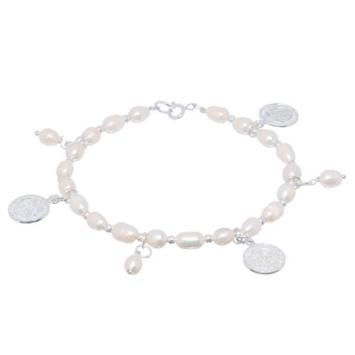 Thumbnail: Pulsera San Benito de plata con medallas colgantes
