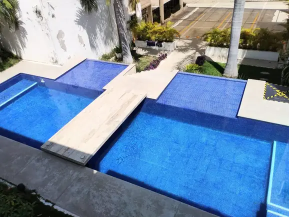 Alberca vista aérea villa en Costera Las Palmas Acapulco Diamante