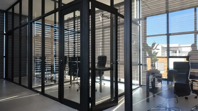 Espacio coworking en Los Robles II Zibatá