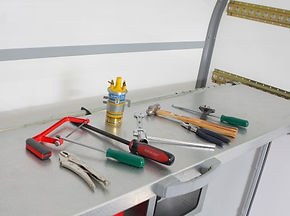 Transporta-Hinged-Workbench-and-Tyre-Rack-6796__FillWzQ2MCwzNDVd.jpg
